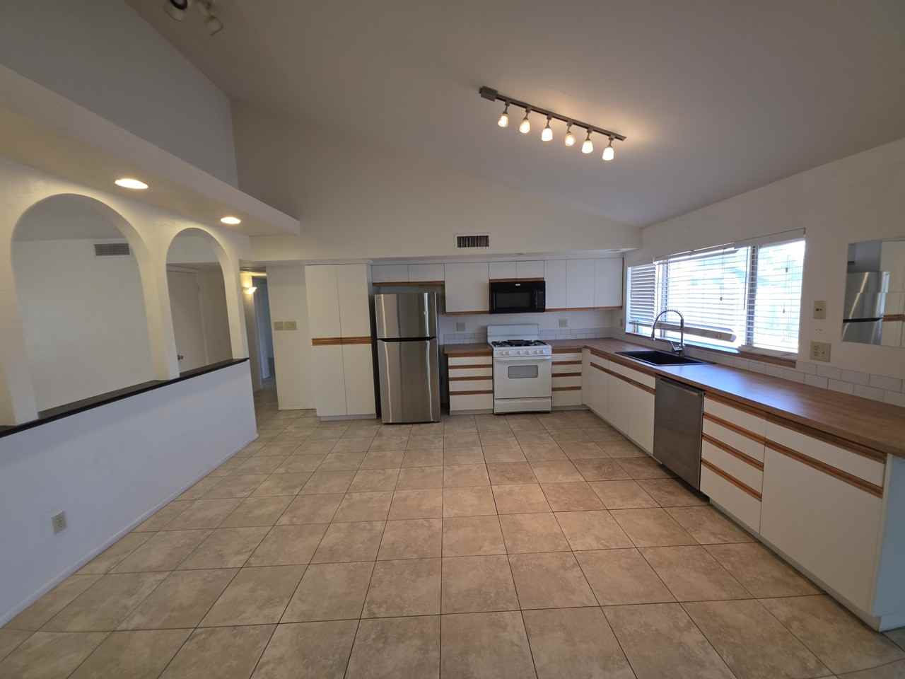 2963 E El Moro Ave #1 - Photo 4 of 10