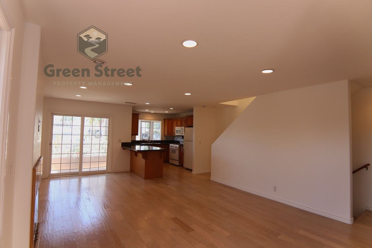 4085 Honeycutt Street - 1Unit 1 #1 - Photo 2 of 32