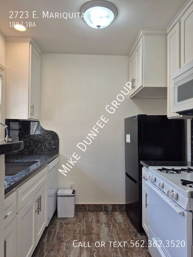 2723 E Mariquita St - Photo 2 of 10