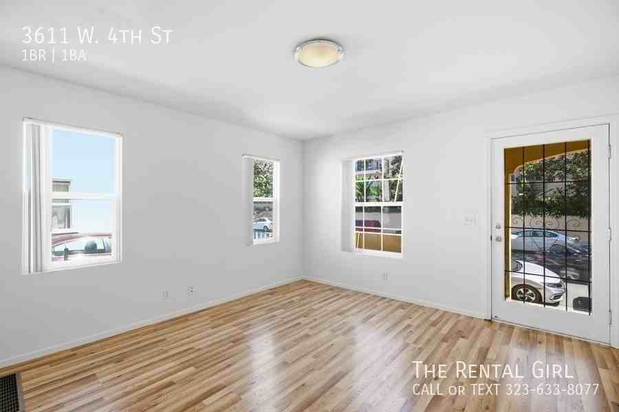 3611 W 4th St - Photo 3 of 16