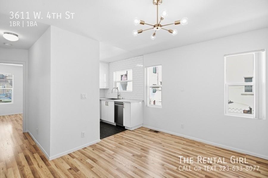 3611 W 4th St - Photo 4 of 16