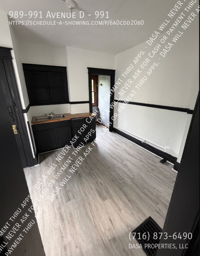 989 Avenue D #991 - Photo 5 of 10