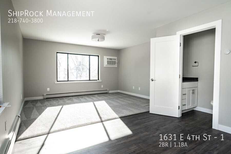 1631 E 4th St #1 - Photo 6 of 13