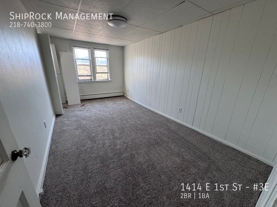 1414 E 1st St #3E - Photo 6 of 10
