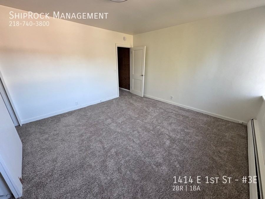1414 E 1st St #3E - Photo 7 of 10