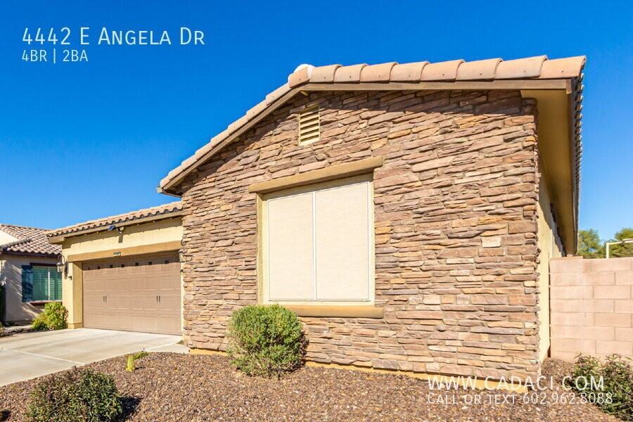 4442 E Angela Dr - Photo 3 of 31