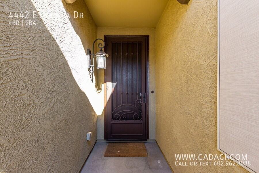4442 E Angela Dr - Photo 7 of 31