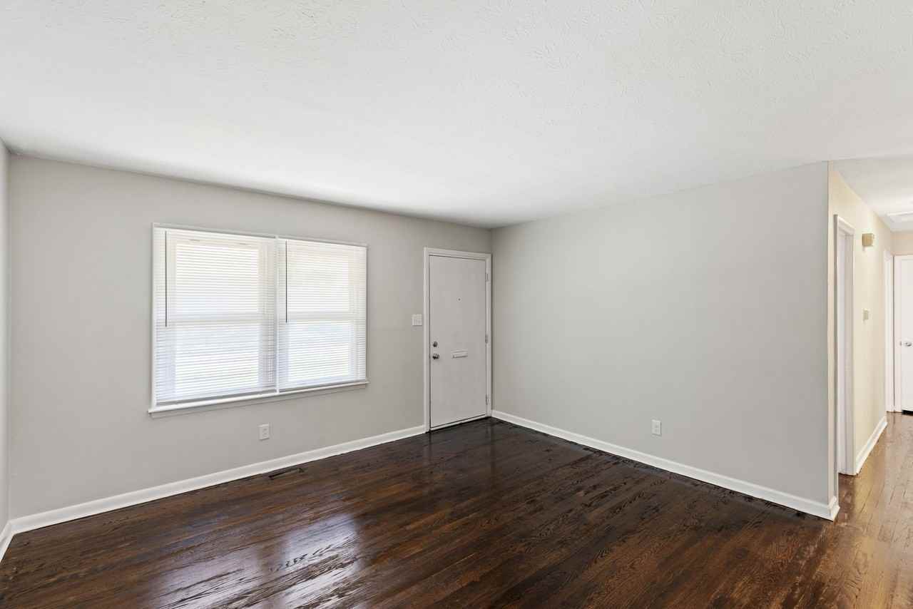 604 Hi Crest Dr #1 - Photo 6 of 22