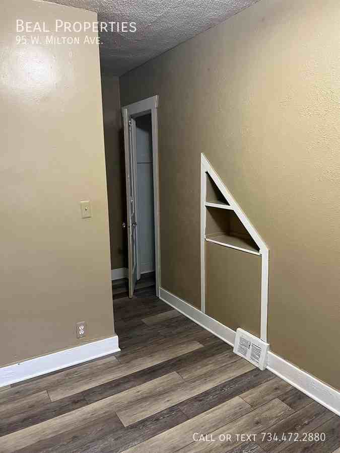 95 W Milton Ave - Photo 7 of 12