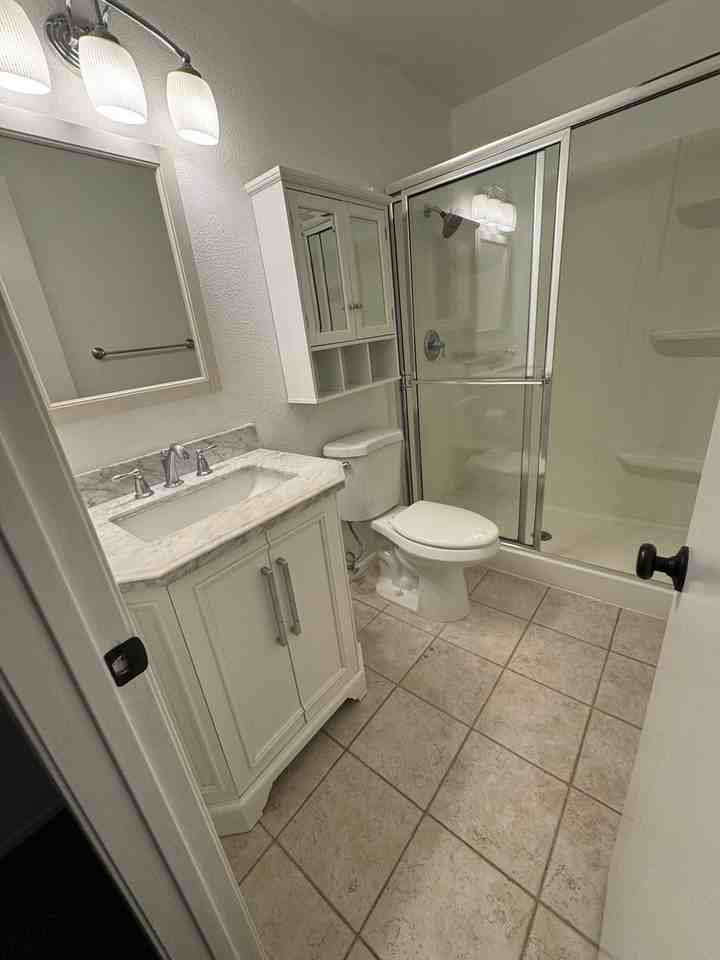 11430 Benton St - Photo 2 of 15