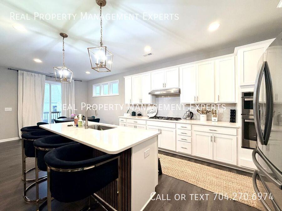 194 Winterberry St - Photo 3 of 26