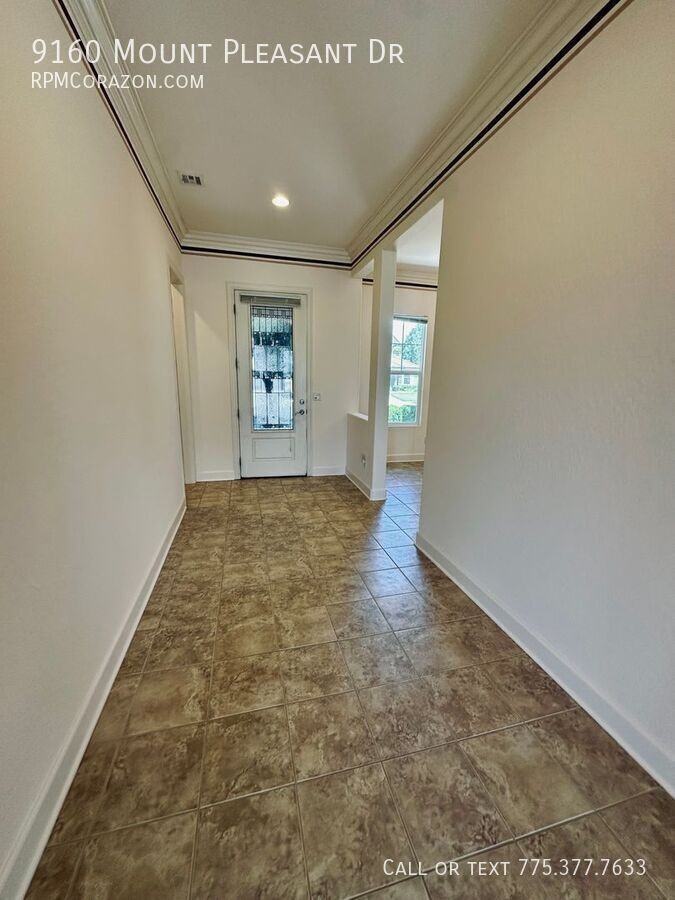 9160 Mount Pleasant Dr - Photo 2 of 43