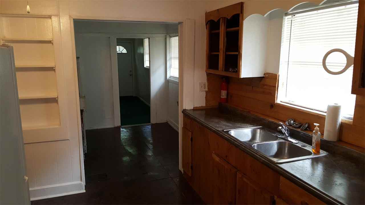 614 Fern St #1 - Photo 5 of 19