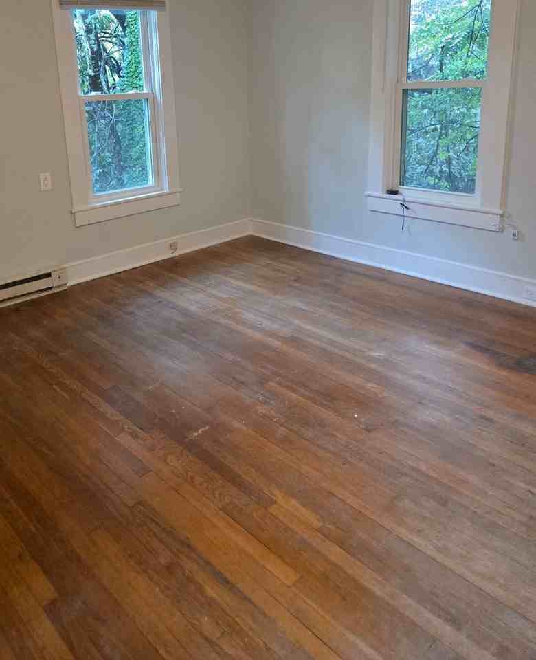 1616 Walker Ave - Photo 2 of 4