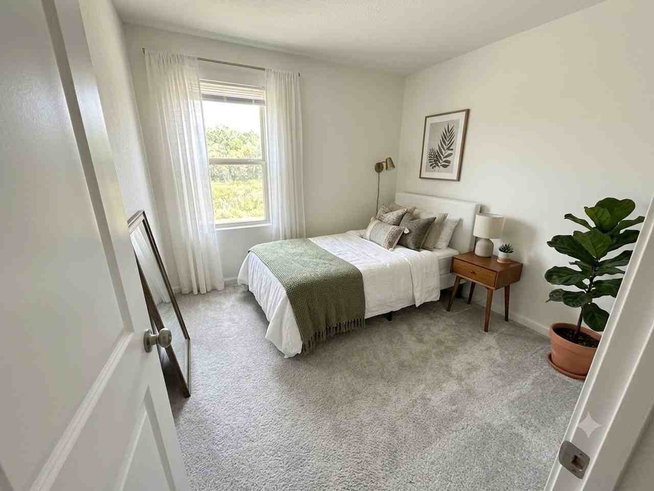 10803 Minuet Ln - Photo 4 of 20
