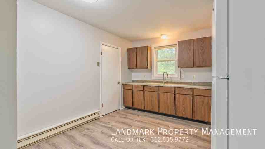 26045 S Oak Rd #3 - Photo 4 of 22