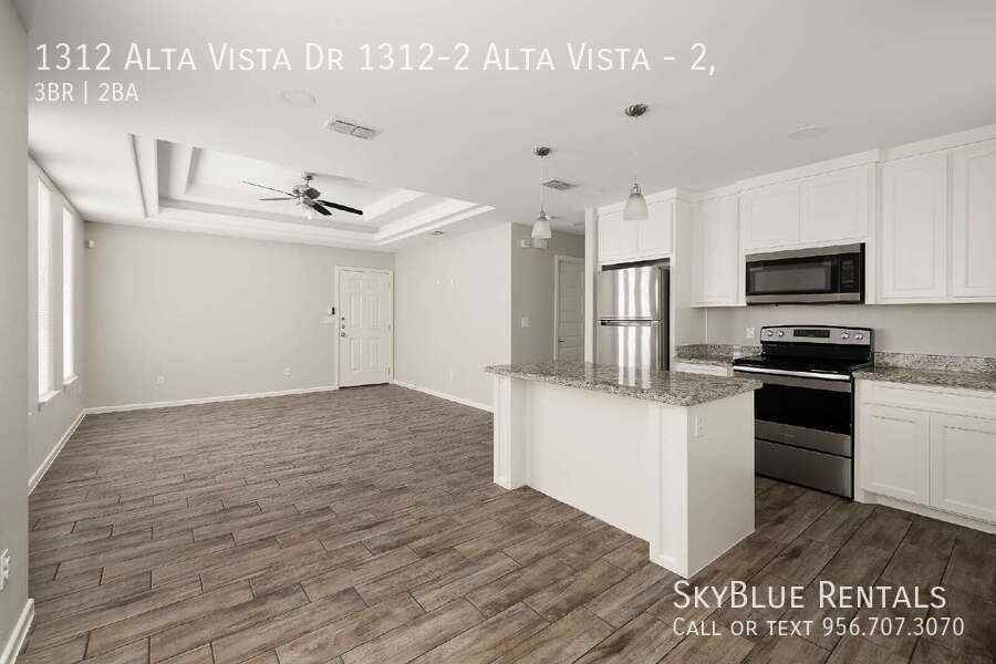 ALTA VISTA DR 1312-2 ALTA & #2 - Photo 7 of 14