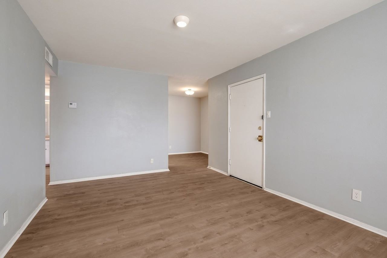 2551 San Pedro Ave #106 - Photo 7 of 18