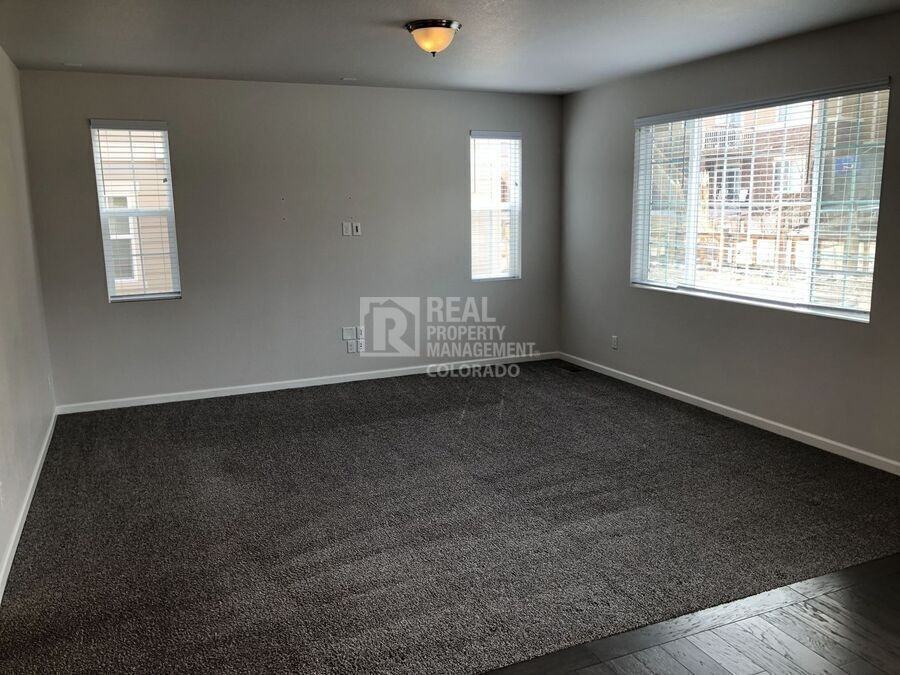 7291 S Old Hammer Way - Photo 3 of 25