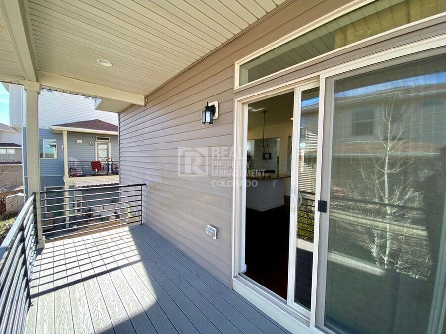 3688 Celestial Ave - Photo 6 of 32