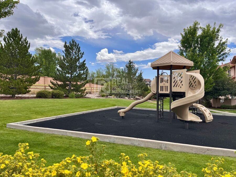 4794 Sand Mountain Pt - Photo 4 of 18