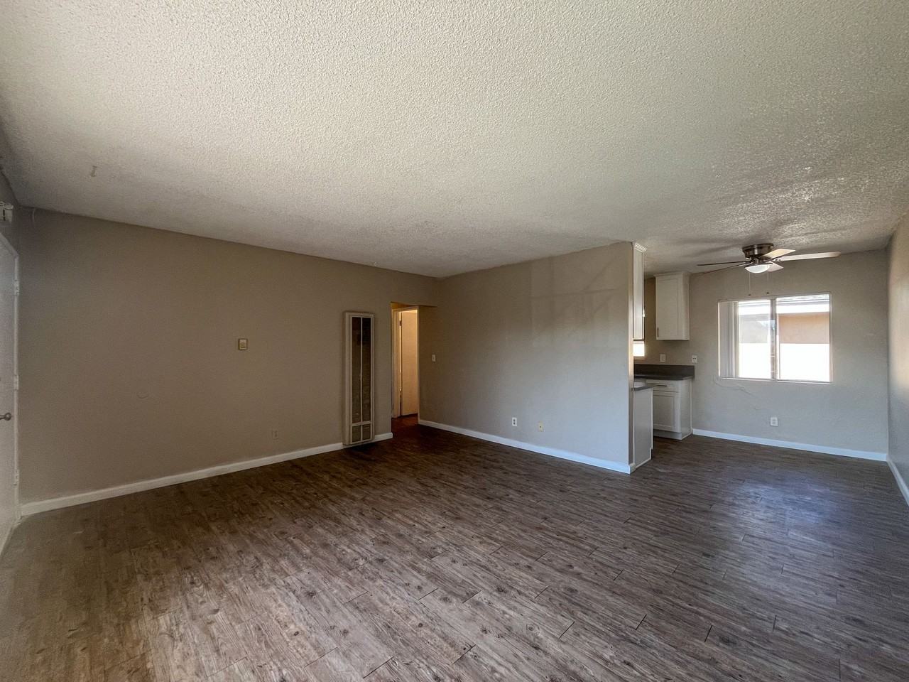 1828 W Glen Ave - Photo 5 of 16