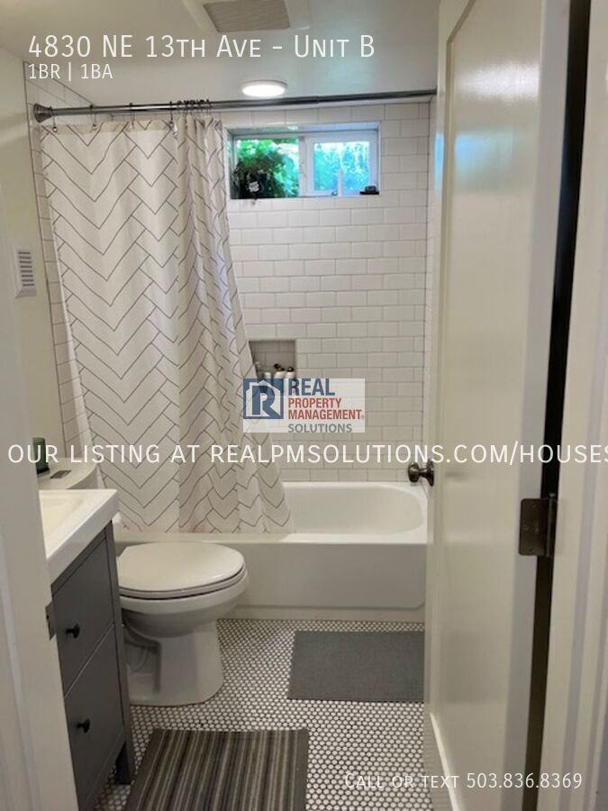 4830 Ne 13th Ave #B - Photo 5 of 7