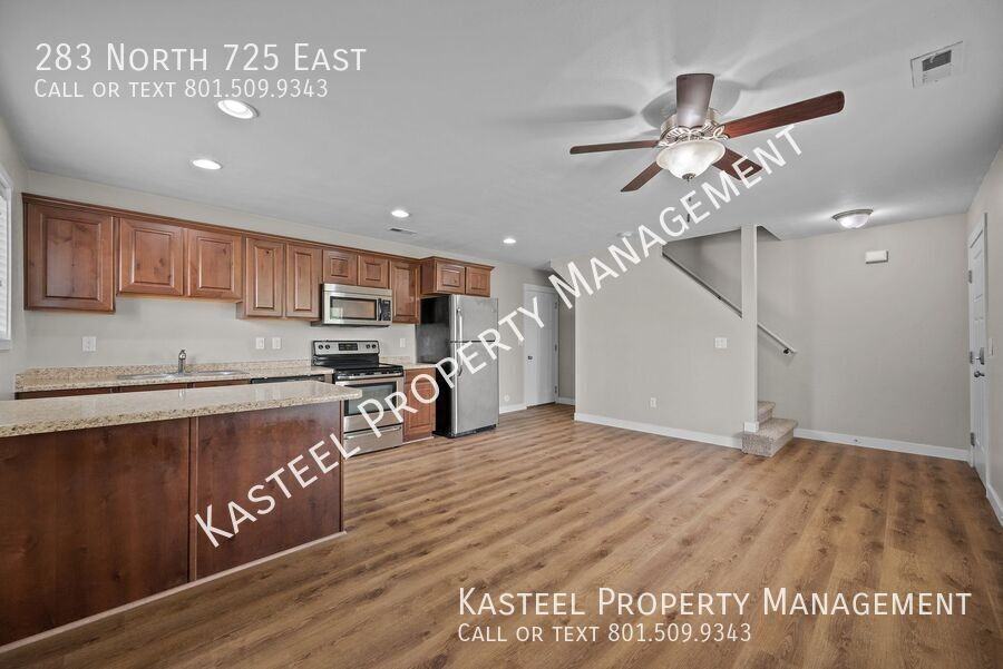 283 N 725 E - Photo 5 of 37