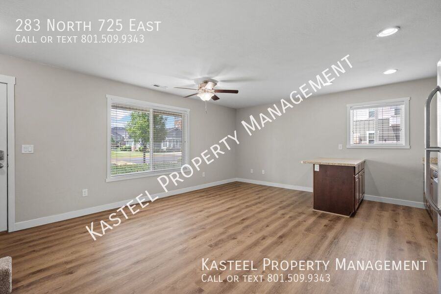 283 N 725 E - Photo 7 of 37