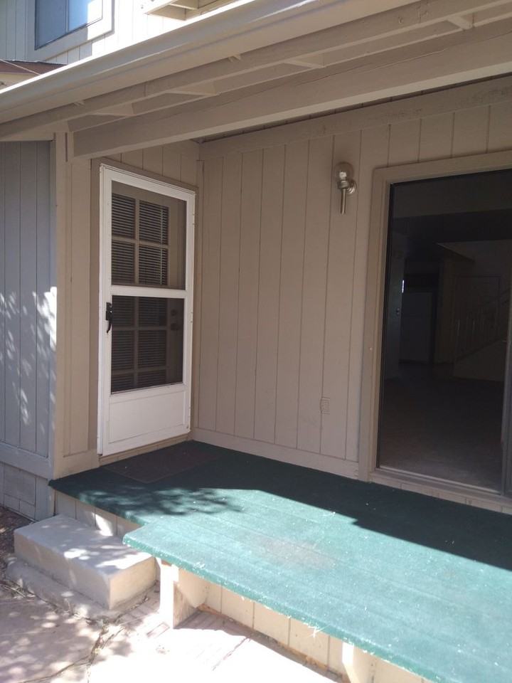 937 W Madera Ln - Photo 3 of 34