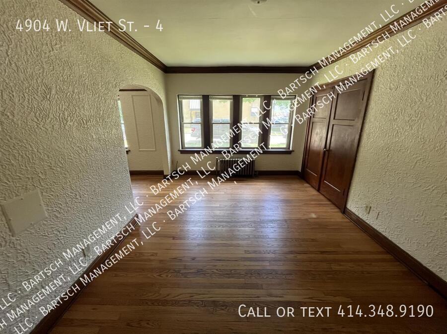 4904 W Vliet St #4 - Photo 2 of 9