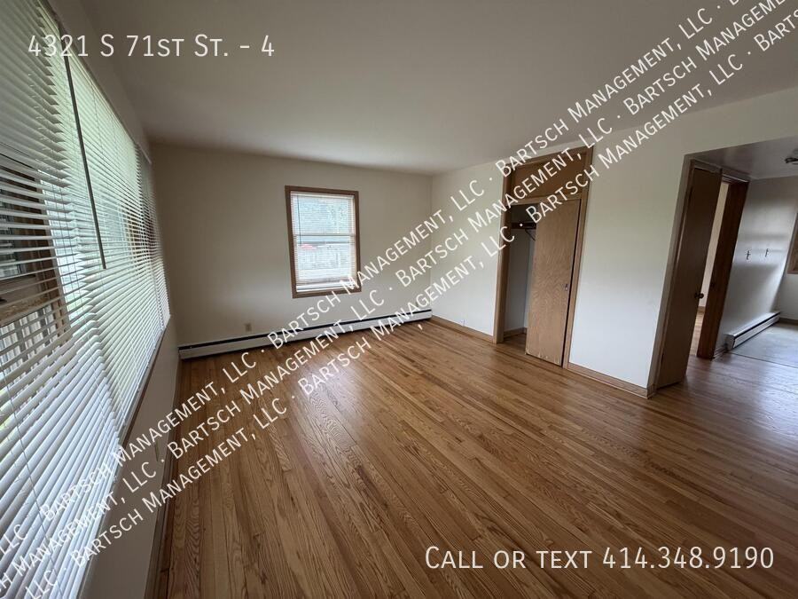 4321 S 71st St #4 - Photo 2 of 9
