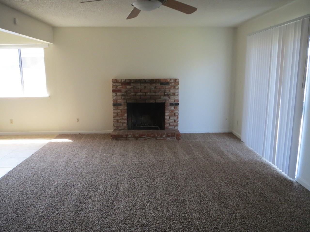 3382 Claremont Ave - Photo 4 of 7