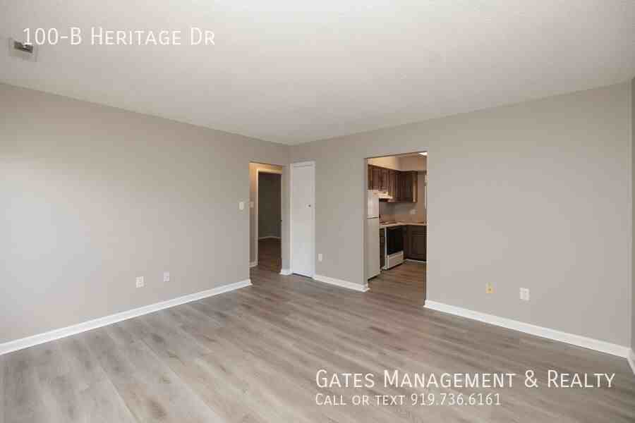 100 Heritage Dr Apt B - Photo 2 of 19