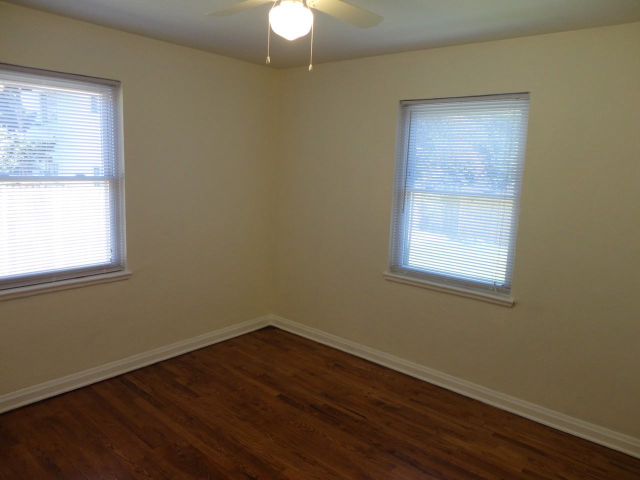 3630 Teller St - Photo 4 of 7