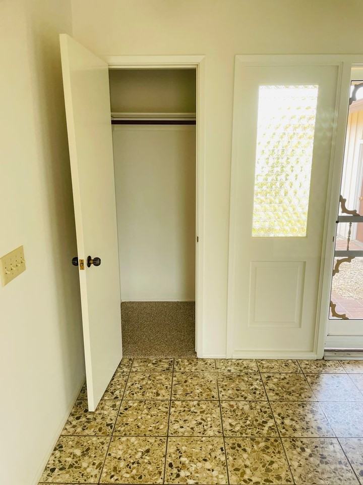 469 Kern Ave - Photo 3 of 28