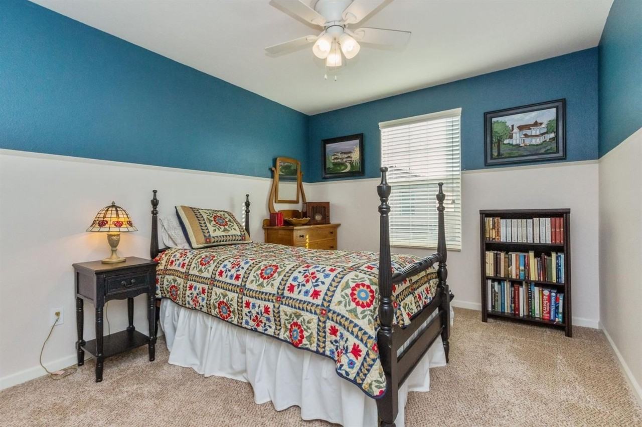 1332 Joy Dr - Photo 6 of 16