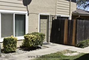 featured image of 5237 Manzanita Ave #2