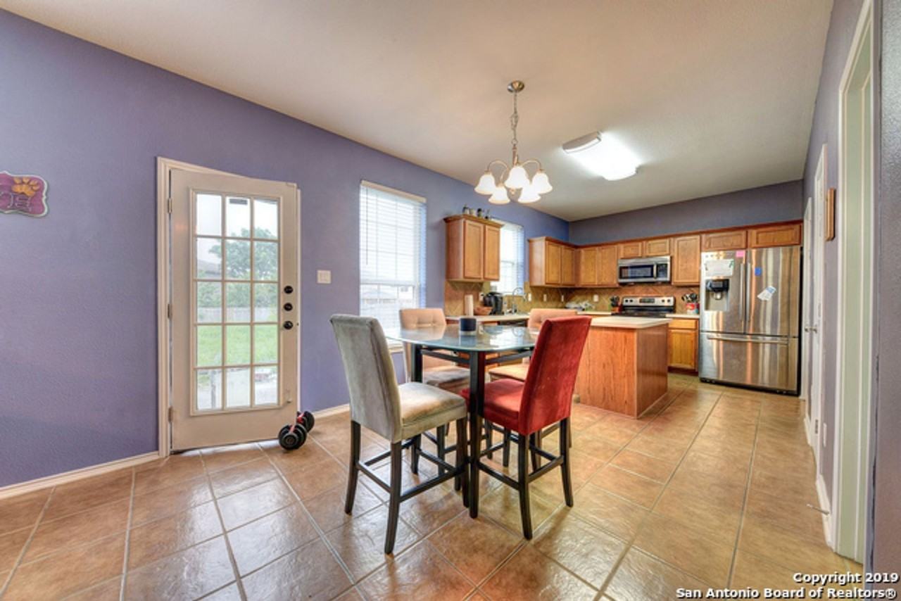 157 Carmel Dr - Photo 7 of 25