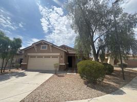 featured image of 17037 W Zuni St