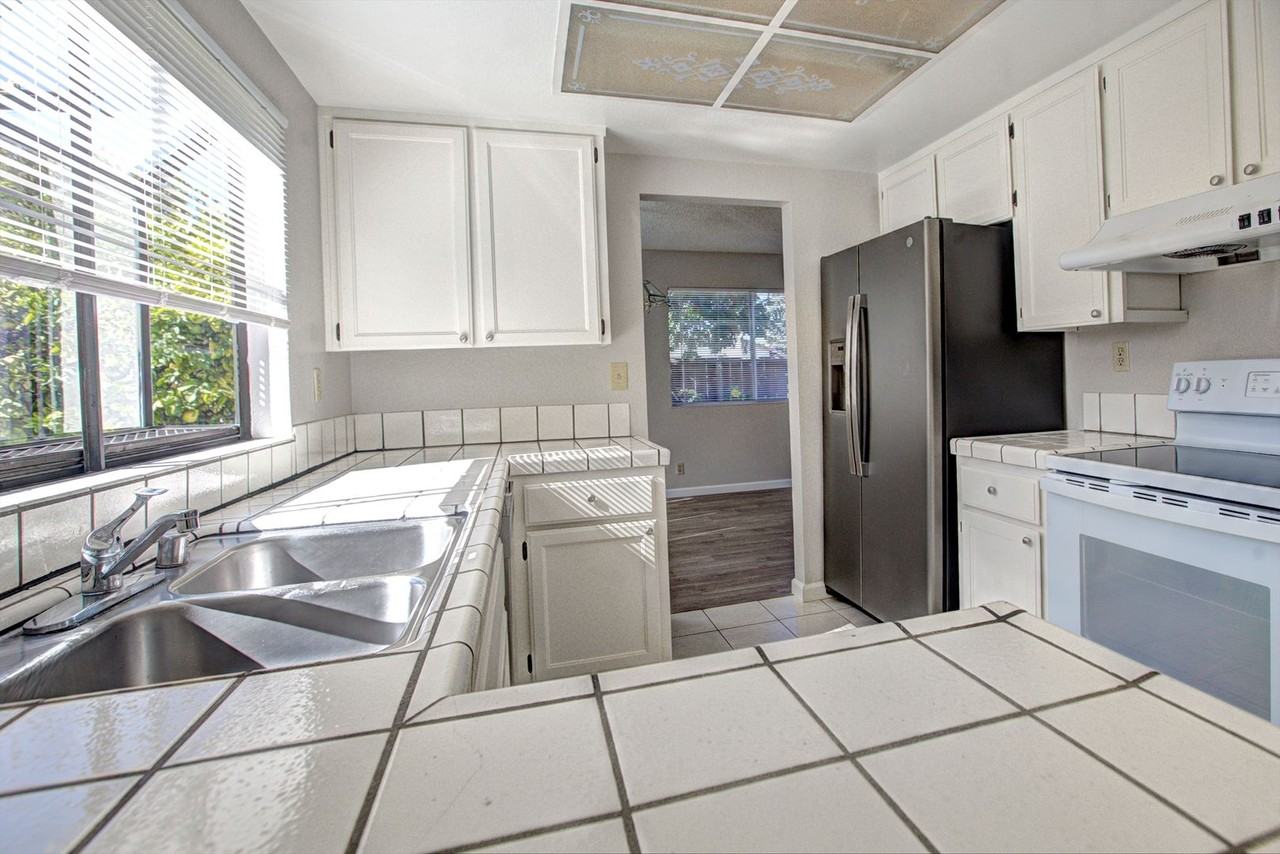 4299 Nerissa Cir - Photo 5 of 13