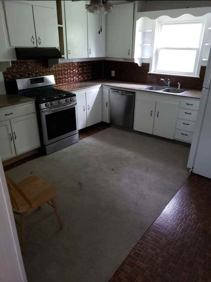 349 Mohawk St - Photo 6 of 17