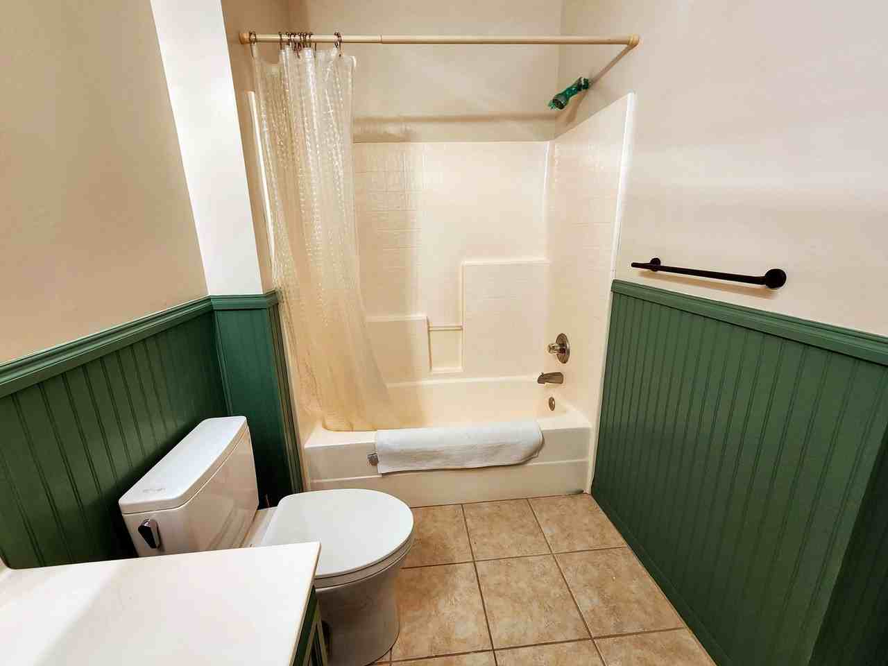 522 Knolls Dr - Photo 2 of 26