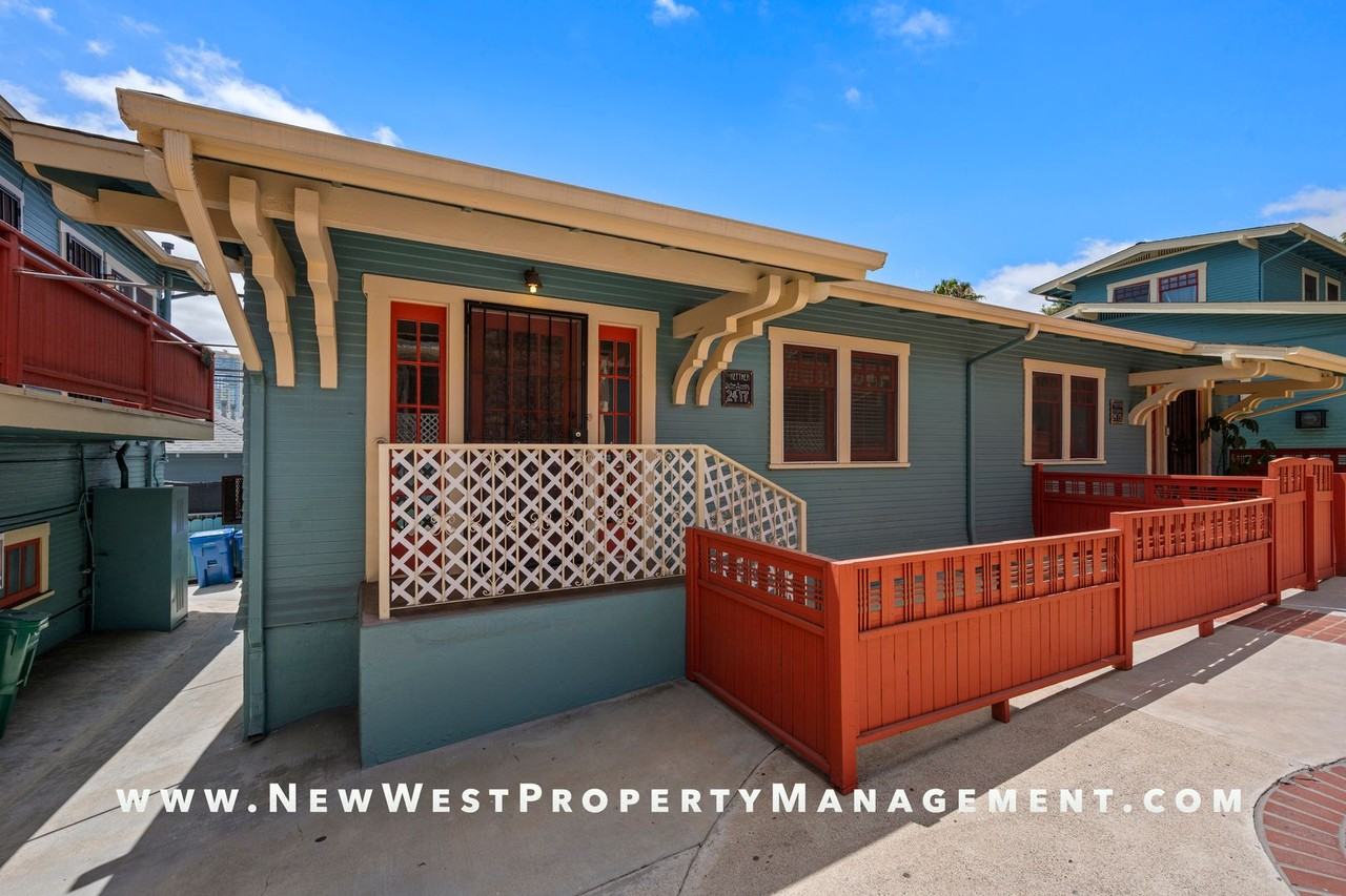 2417 Market St - Photo 7 of 36