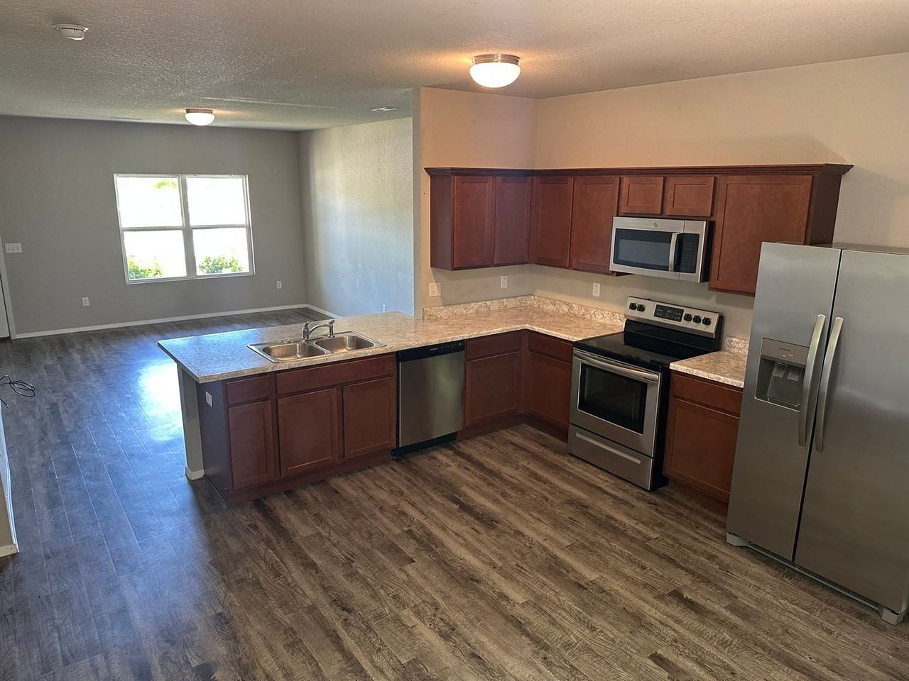 5110 W Claxton Cir - Photo 5 of 31