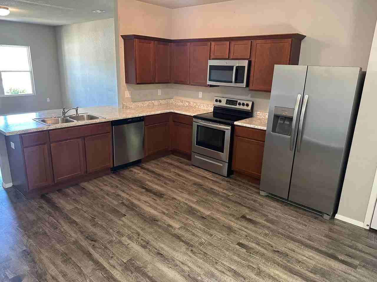 5110 W Claxton Cir - Photo 6 of 31