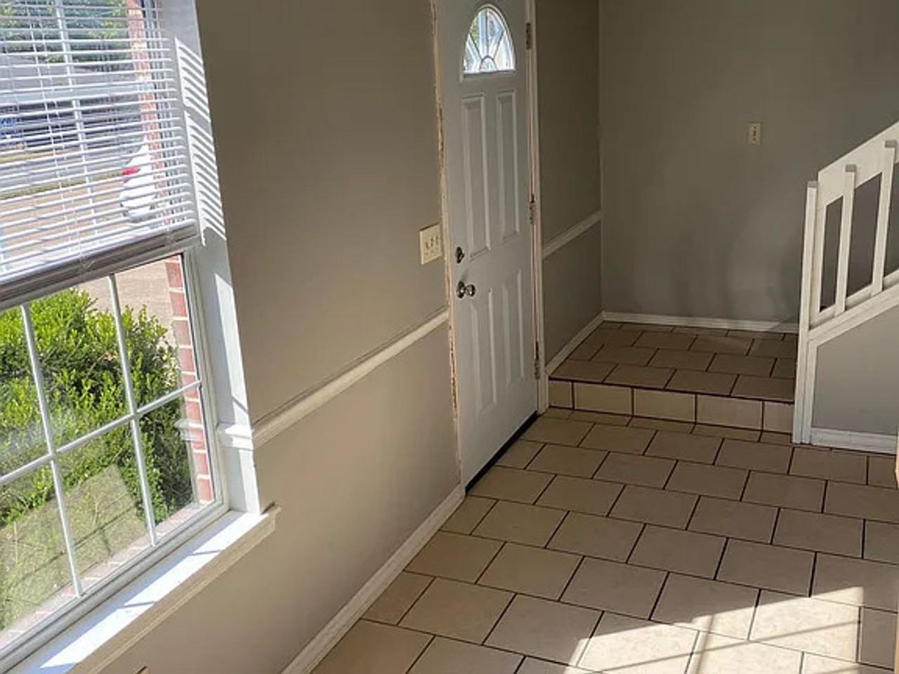 40 Wilma Ave - Photo 3 of 15