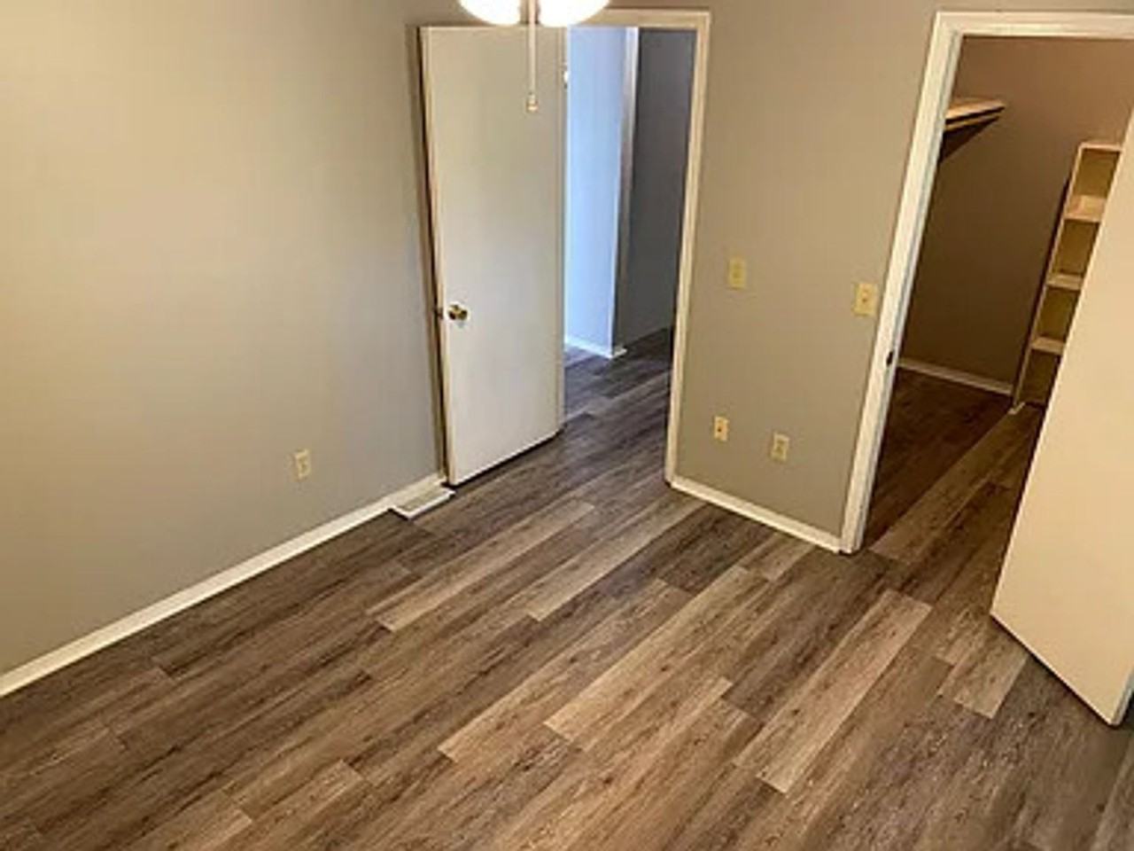 40 Wilma Ave - Photo 4 of 15