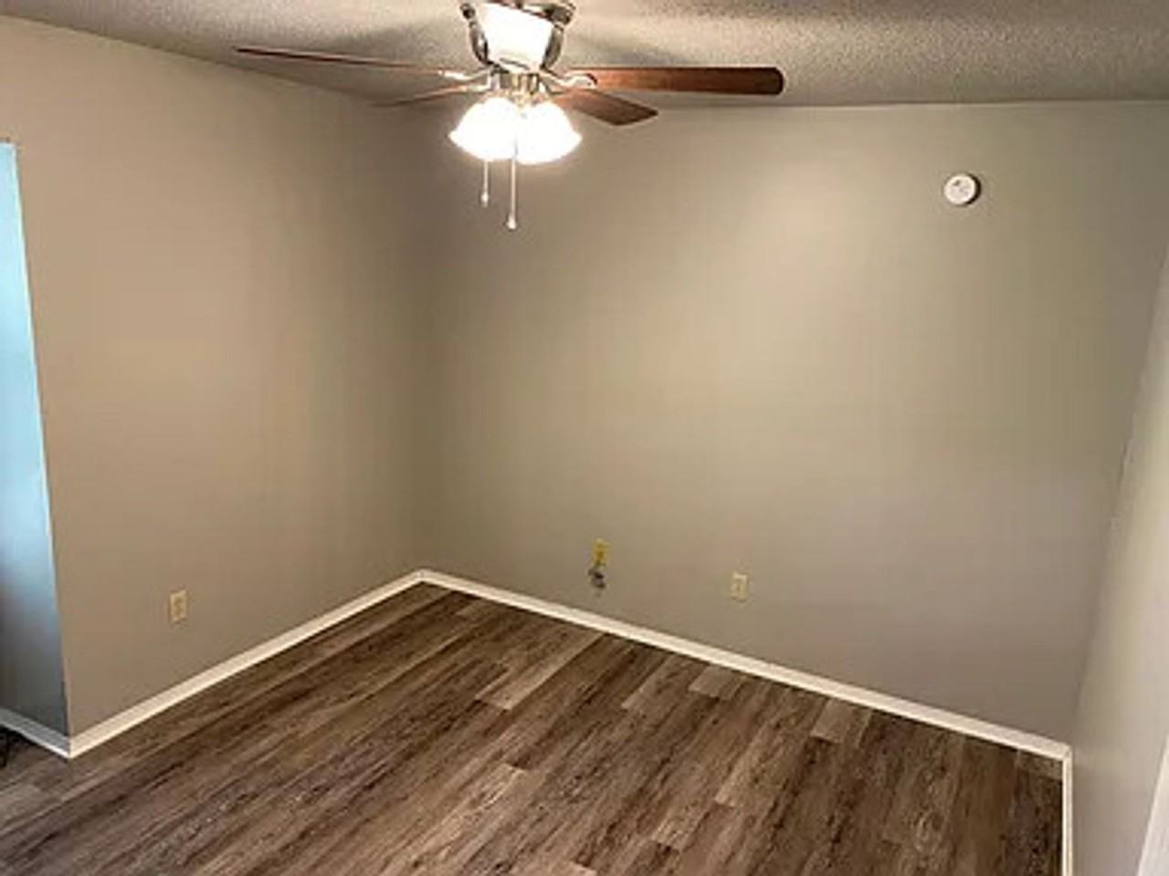 40 Wilma Ave - Photo 7 of 15