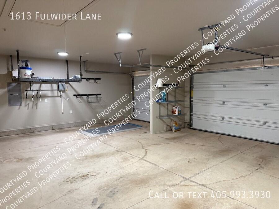 1613 Fulwider Ln - Photo 3 of 34